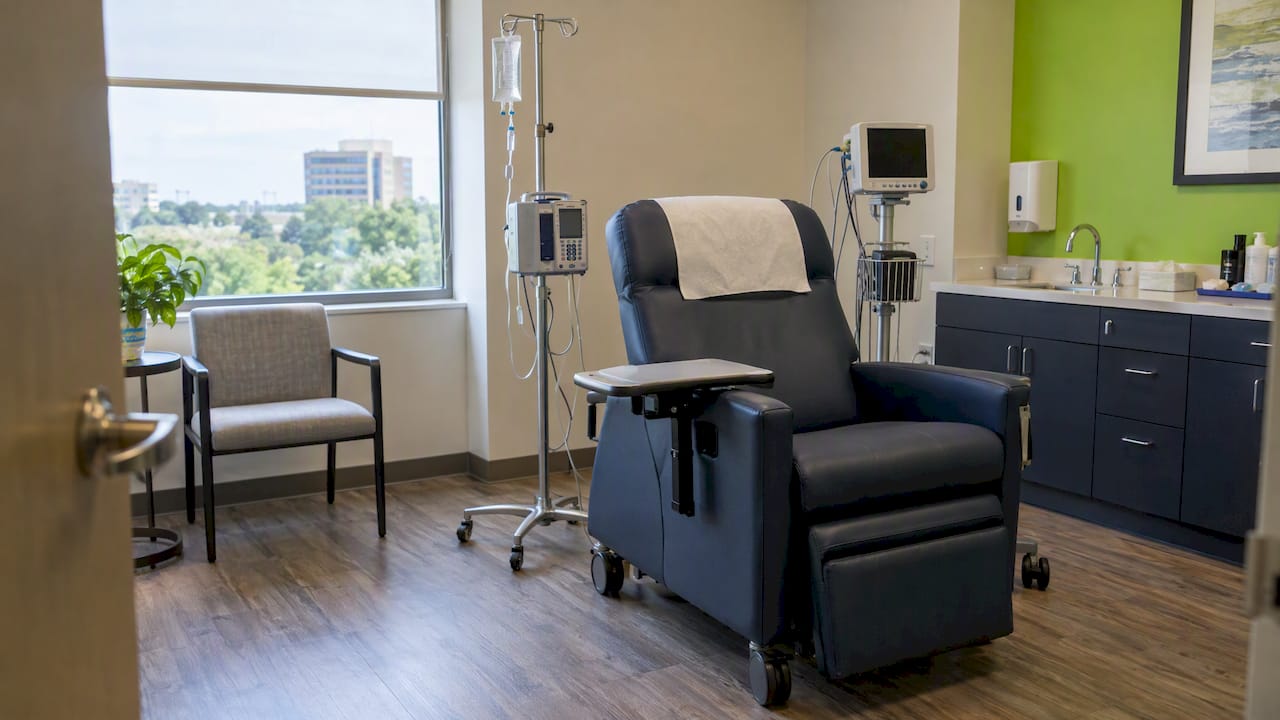 Ketamine infusion chair and monitoring equipment